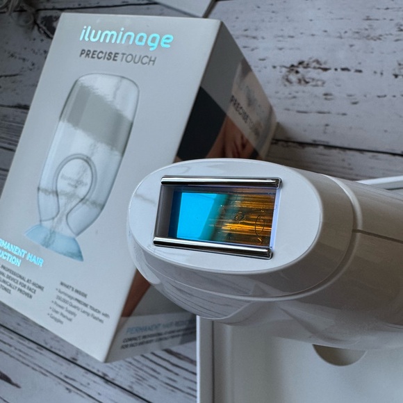 Iluminage Precise Touch Hair Reduction Device Barely Used Includes All Packaging - Picture 5 of 12